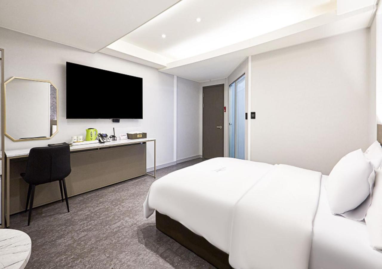 Regency Hotel Seongnam Exterior foto