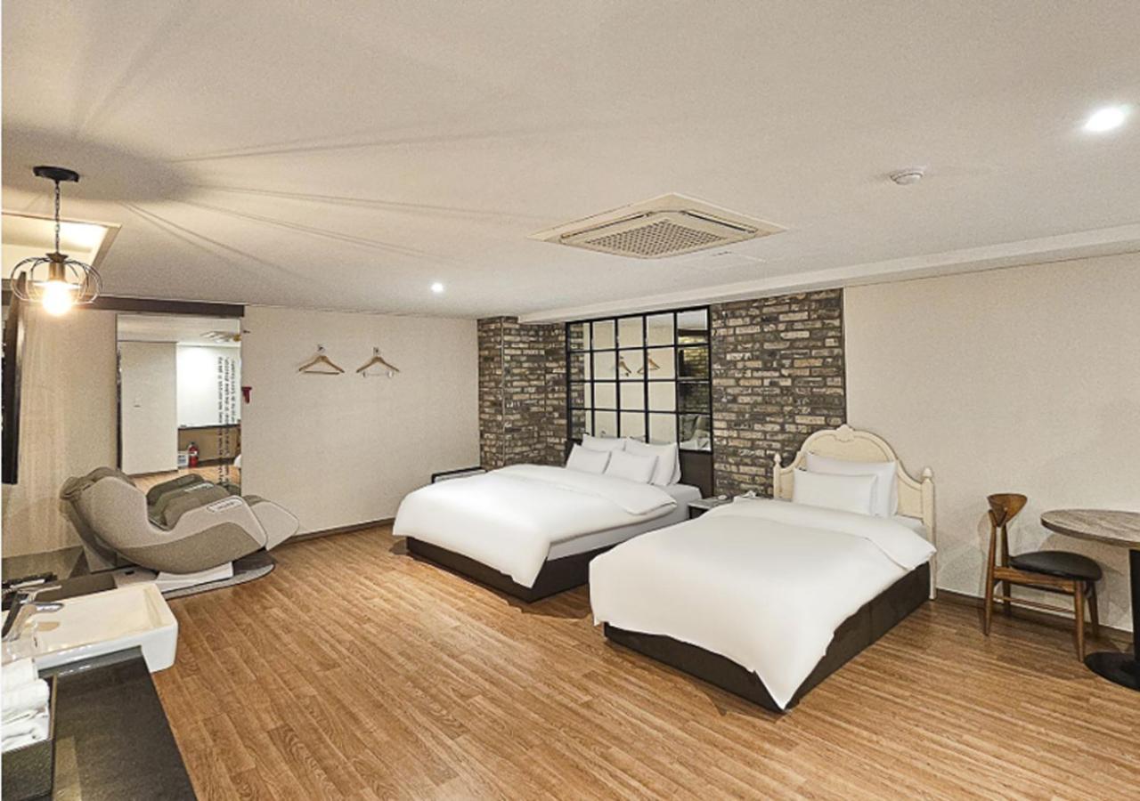 Regency Hotel Seongnam Exterior foto