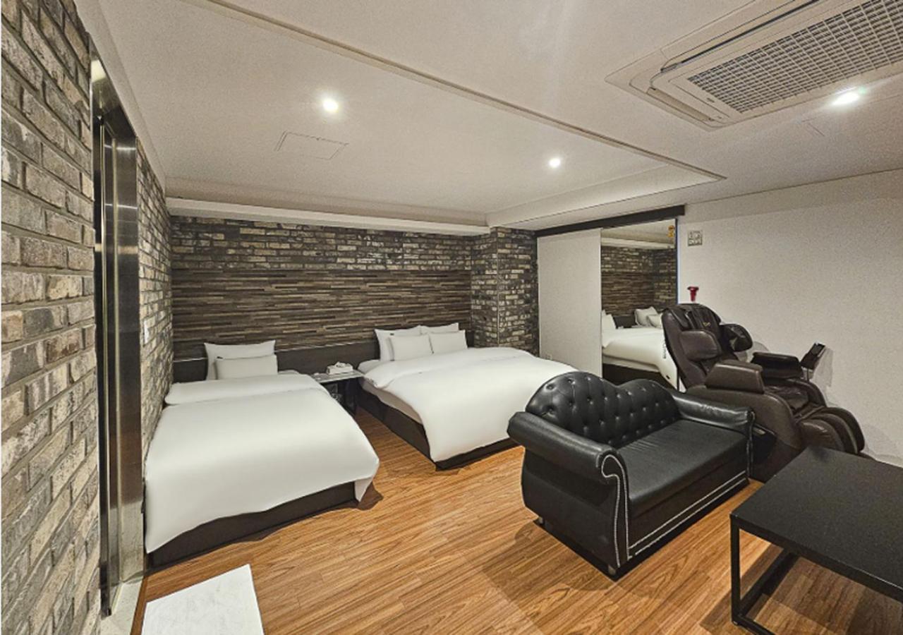 Regency Hotel Seongnam Exterior foto