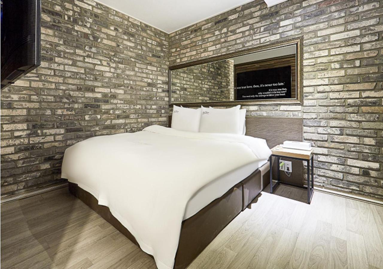 Regency Hotel Seongnam Exterior foto