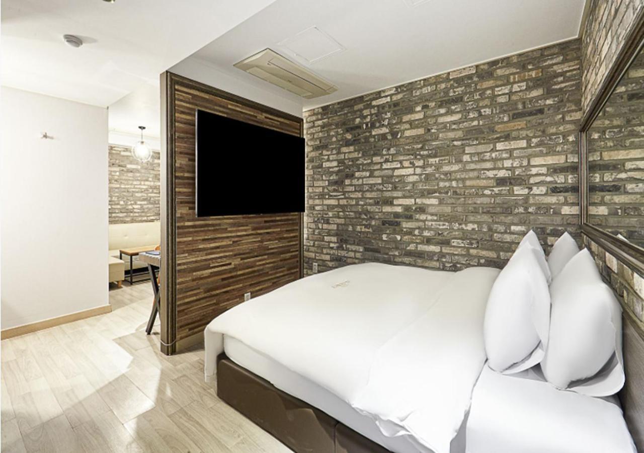 Regency Hotel Seongnam Exterior foto