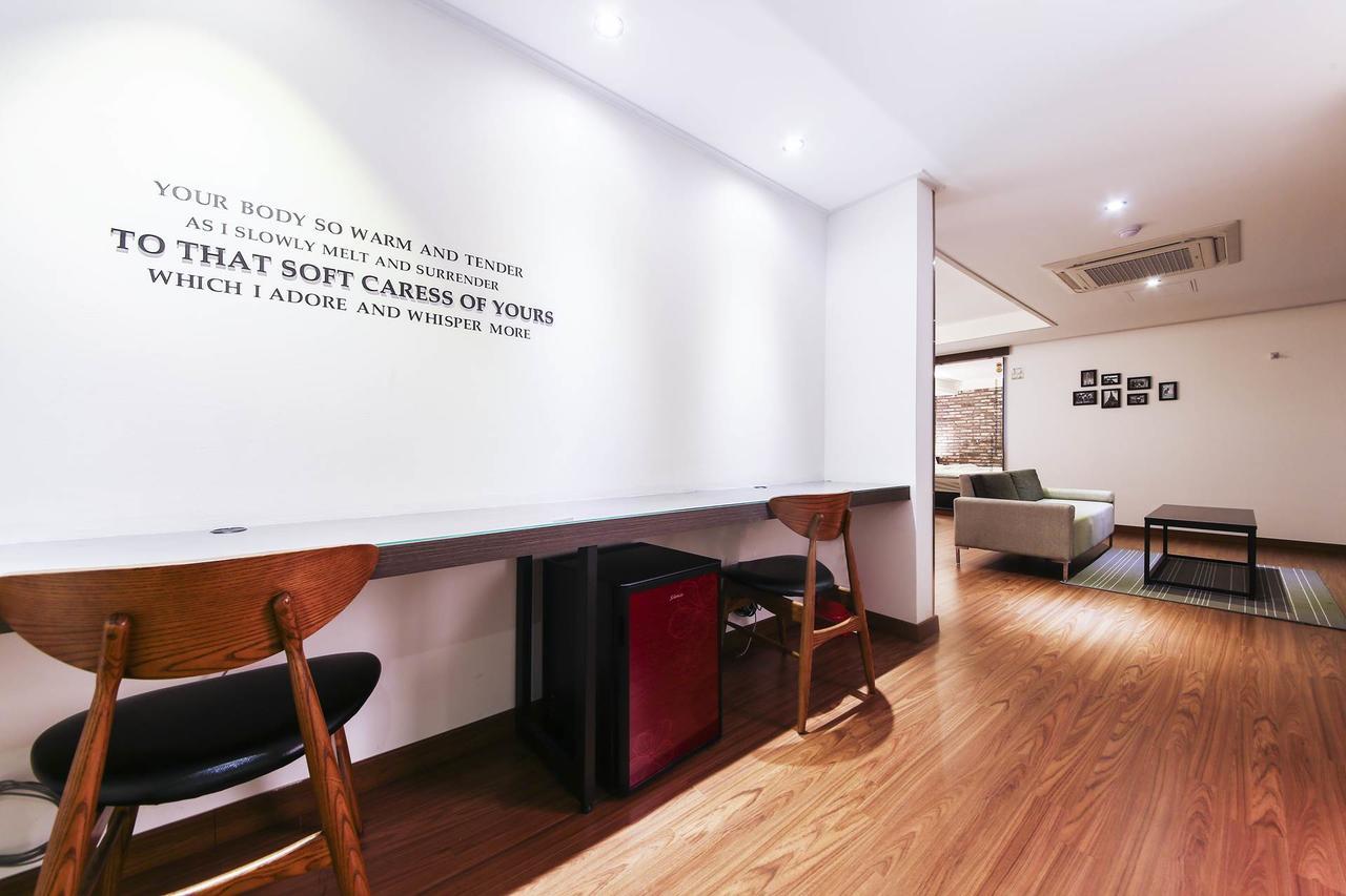 Regency Hotel Seongnam Exterior foto